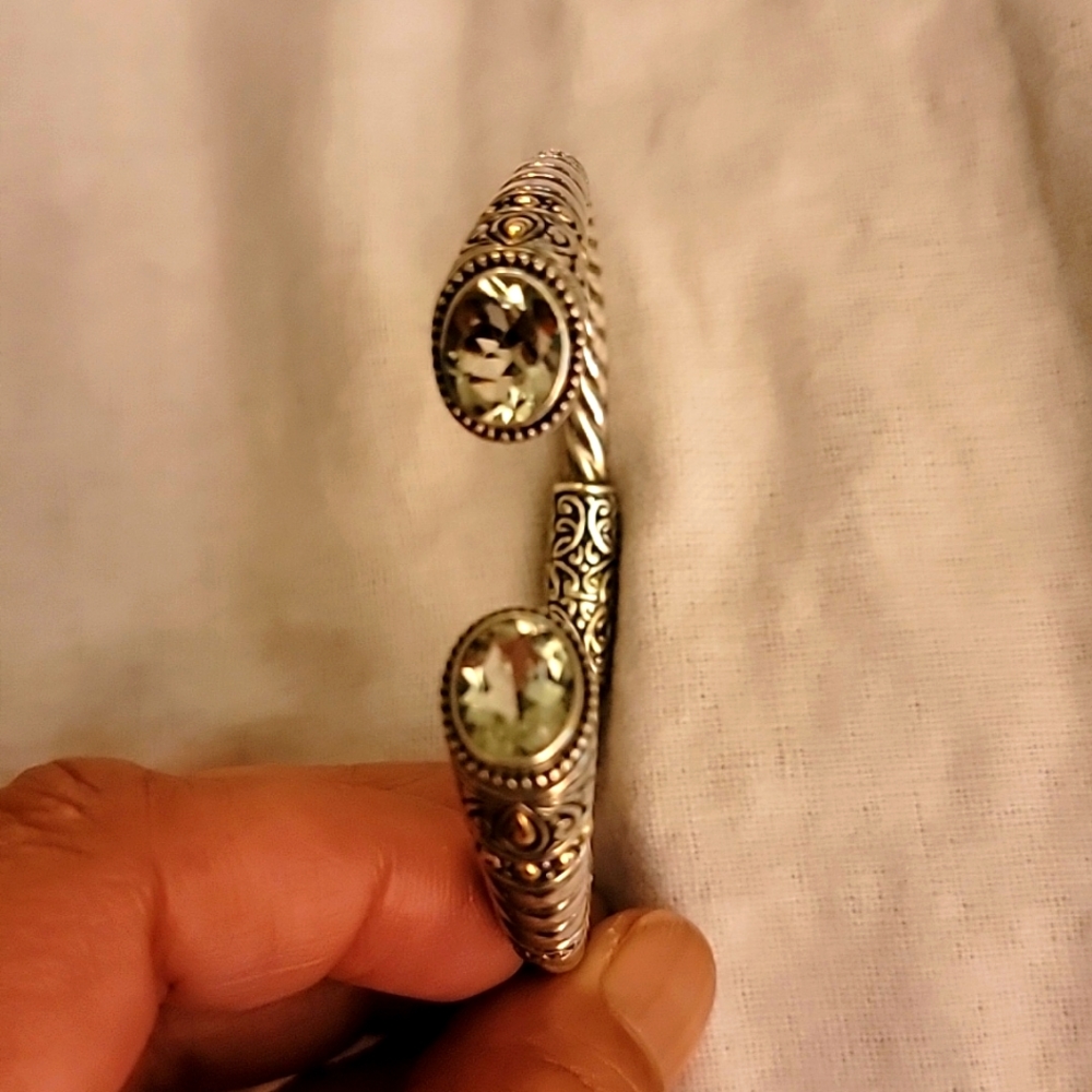 Hinged Bangle - image 5